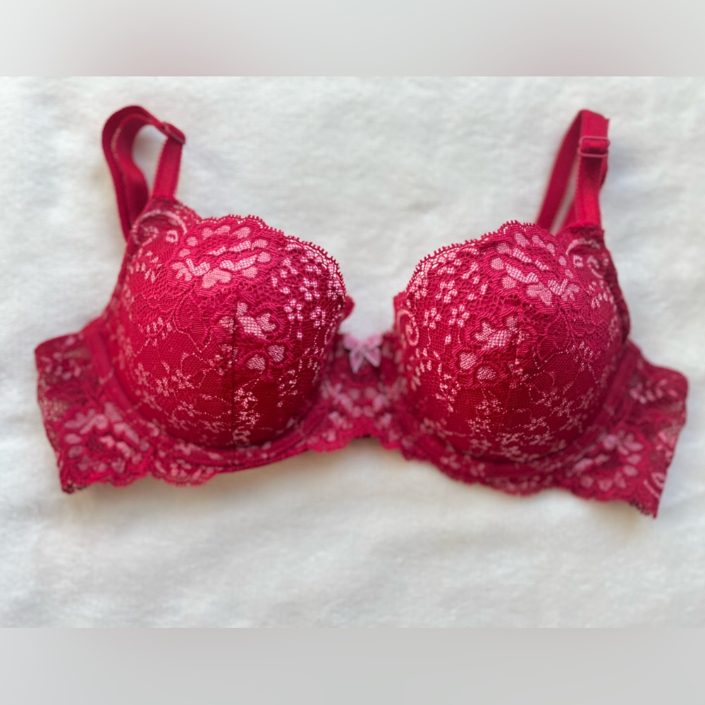 Victoria's Secret Angels Lined Demi w/lace